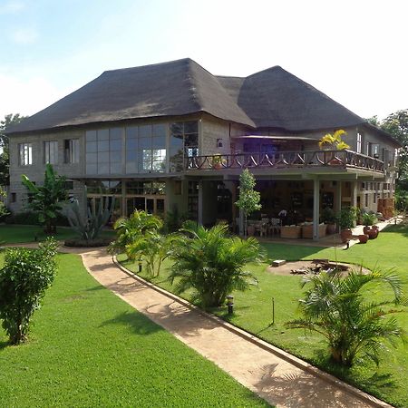 Weru Weru River Lodge Dış mekan fotoğraf