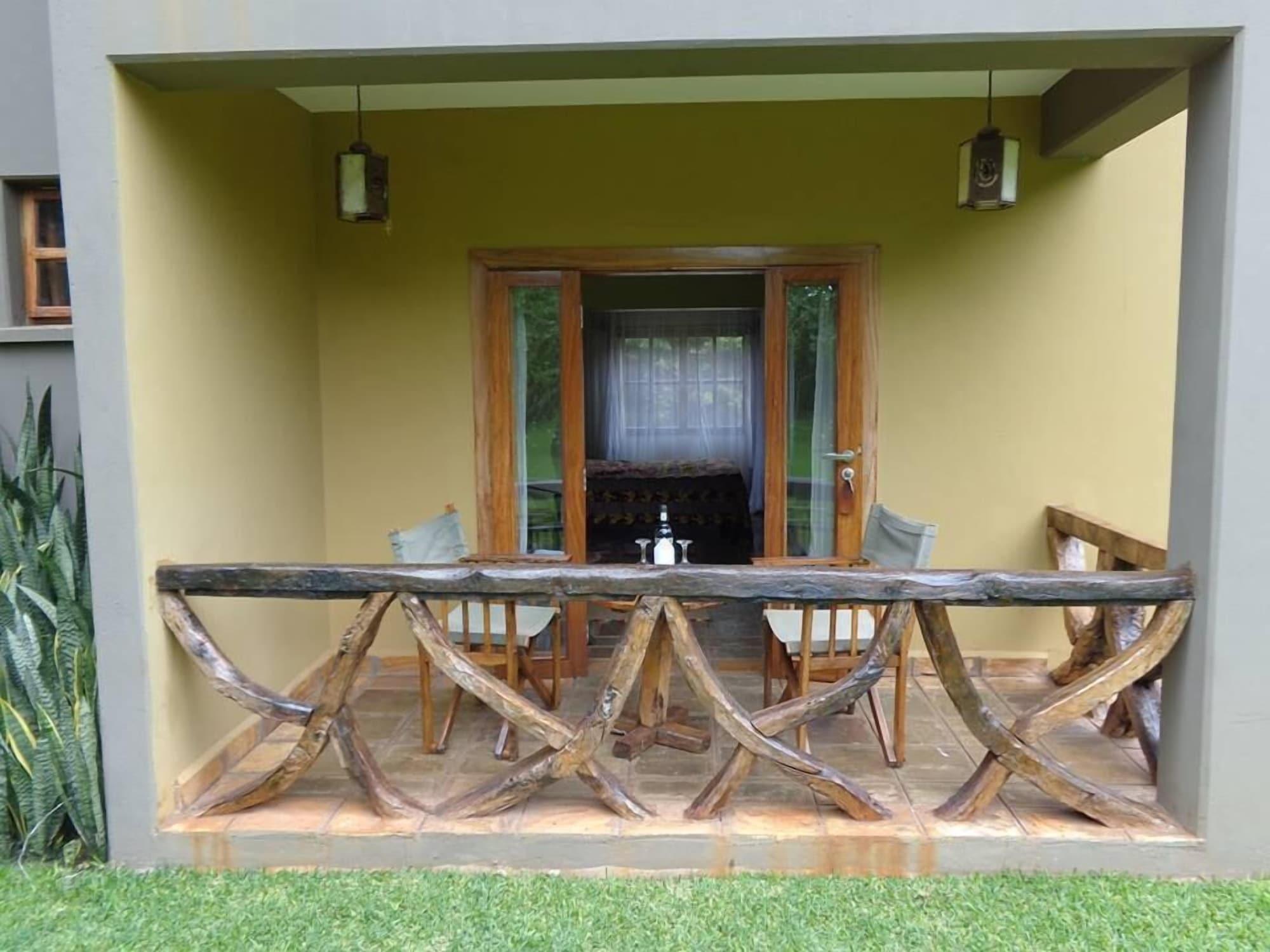 Weru Weru River Lodge Dış mekan fotoğraf