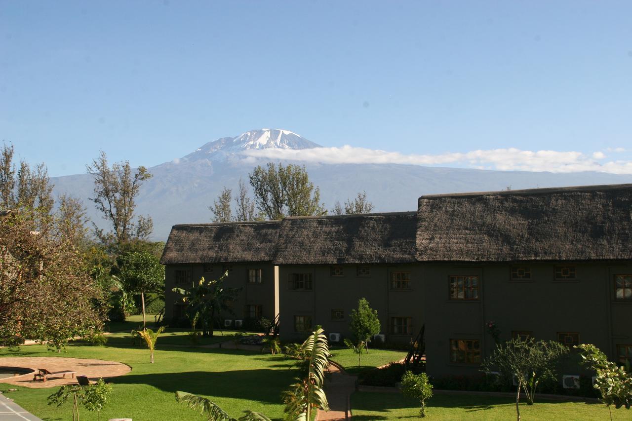 Weru Weru River Lodge Dış mekan fotoğraf