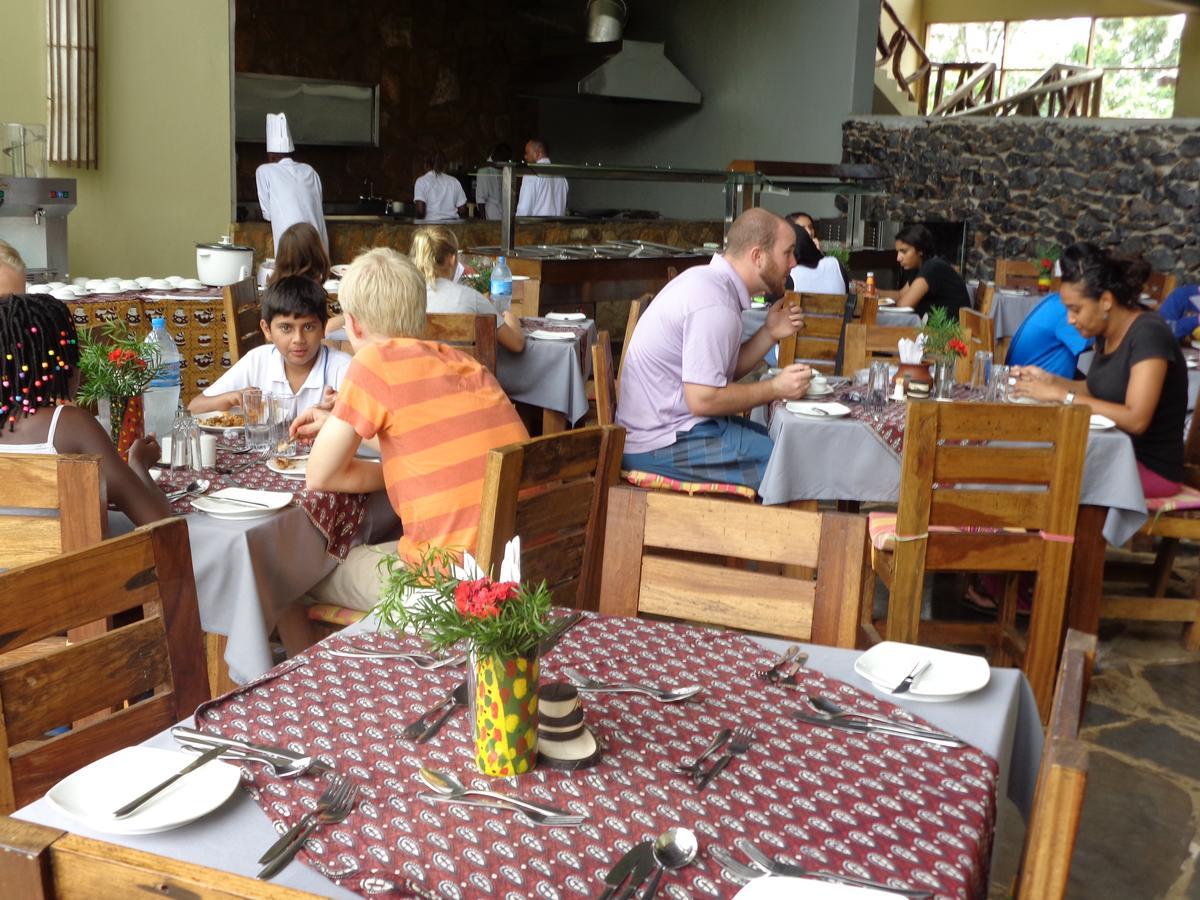 Weru Weru River Lodge Dış mekan fotoğraf
