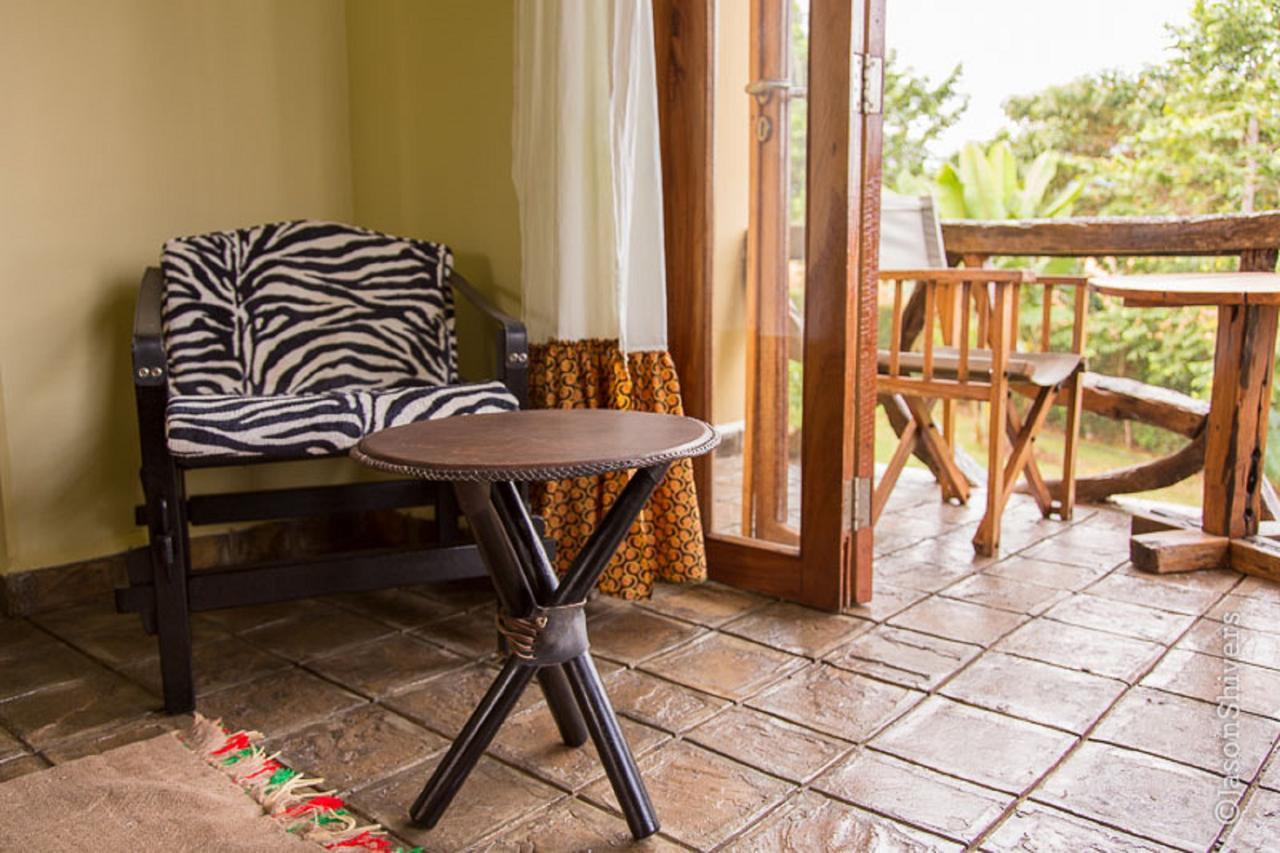 Weru Weru River Lodge Oda fotoğraf